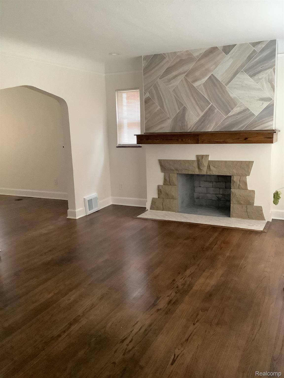 Detroit, MI 48224,6174 BISHOP ST