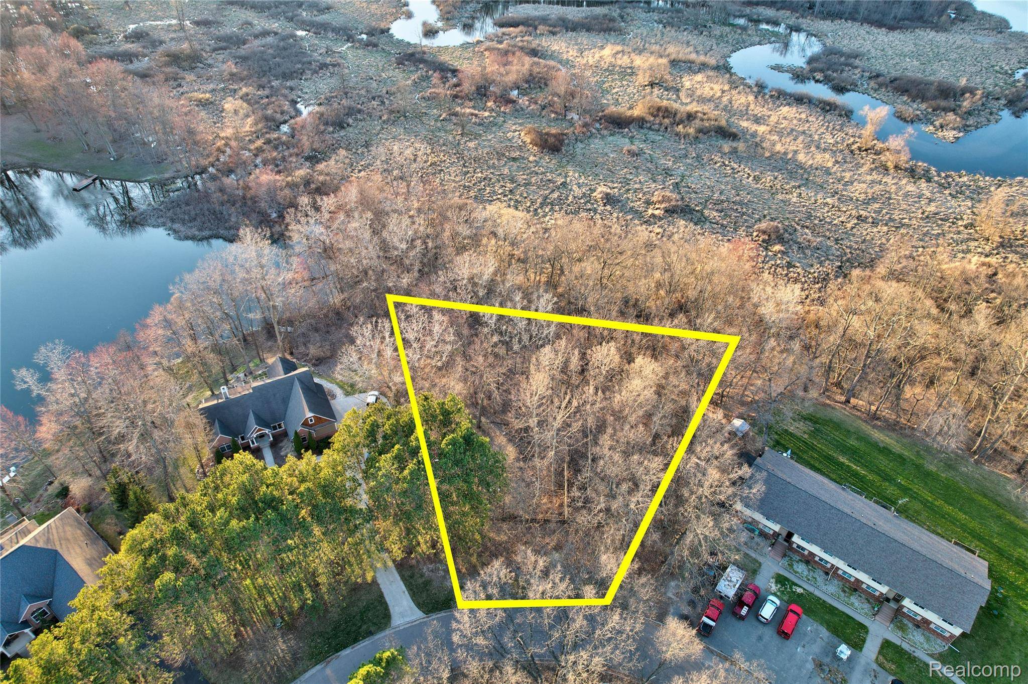 VL Pineview Lake DR, Argentine Township, MI 48451