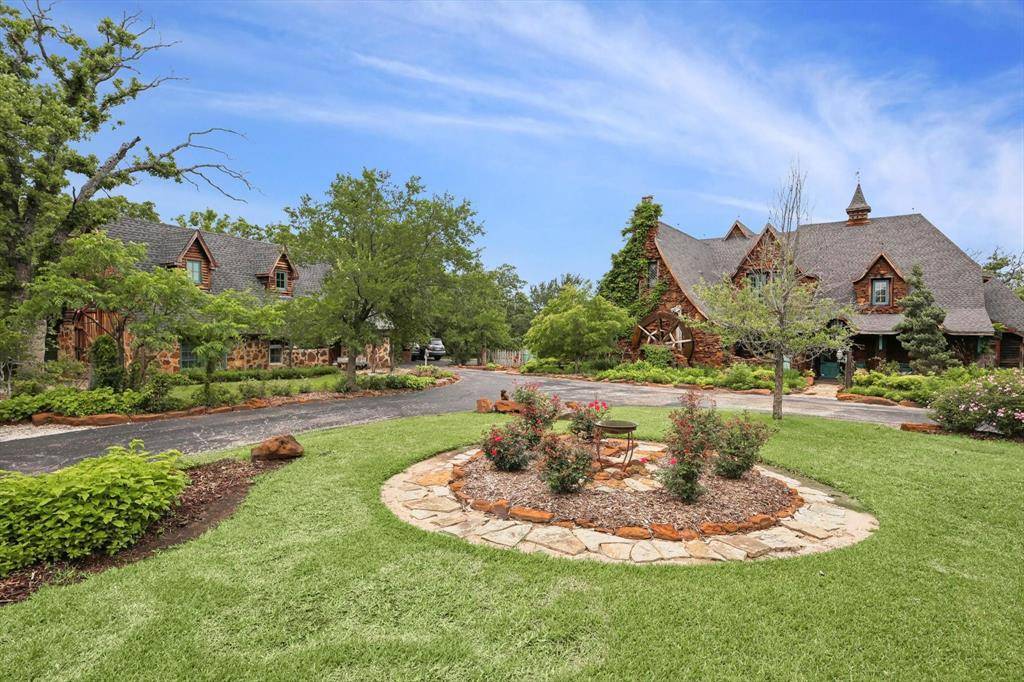 Argyle, TX 76226,525 E Hickory Hill Road