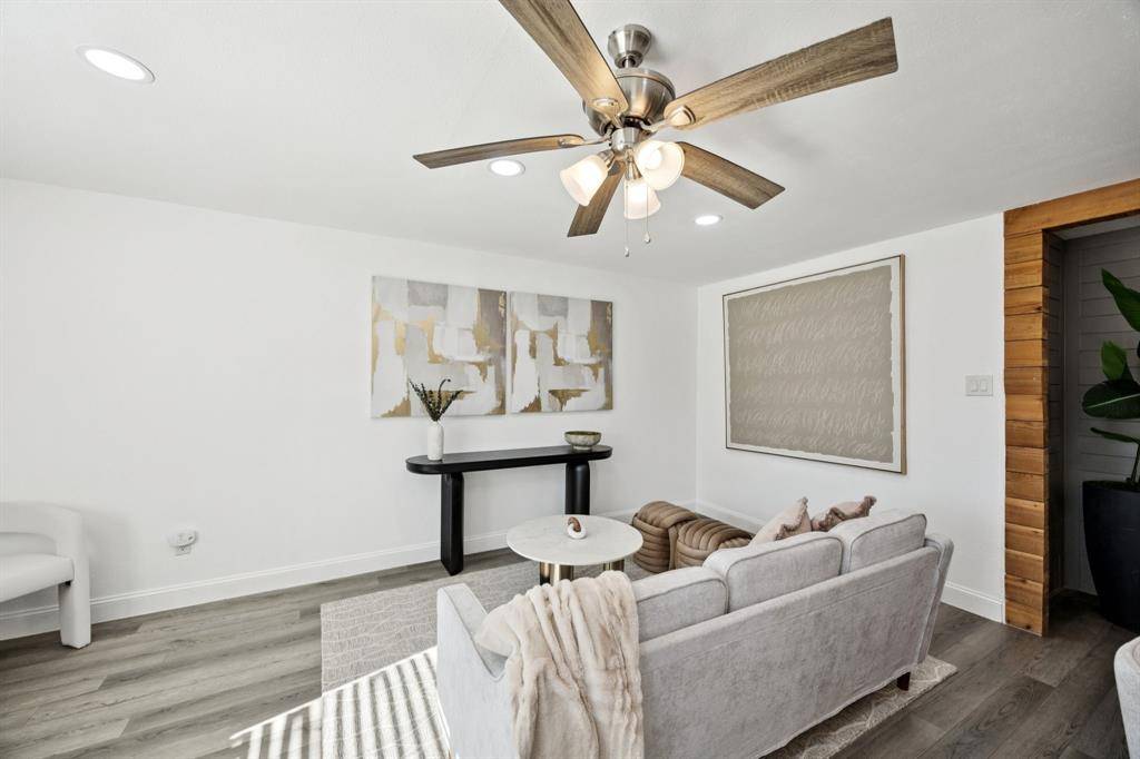 The Colony, TX 75056,5512 Gates Drive