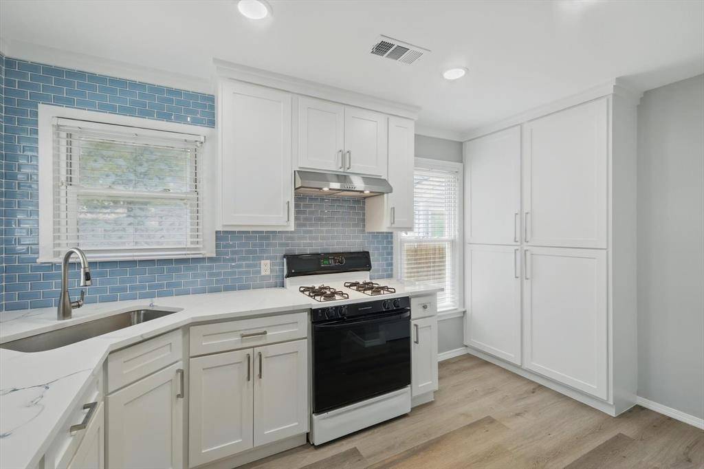 Fort Worth, TX 76111,2104 W Lotus Avenue