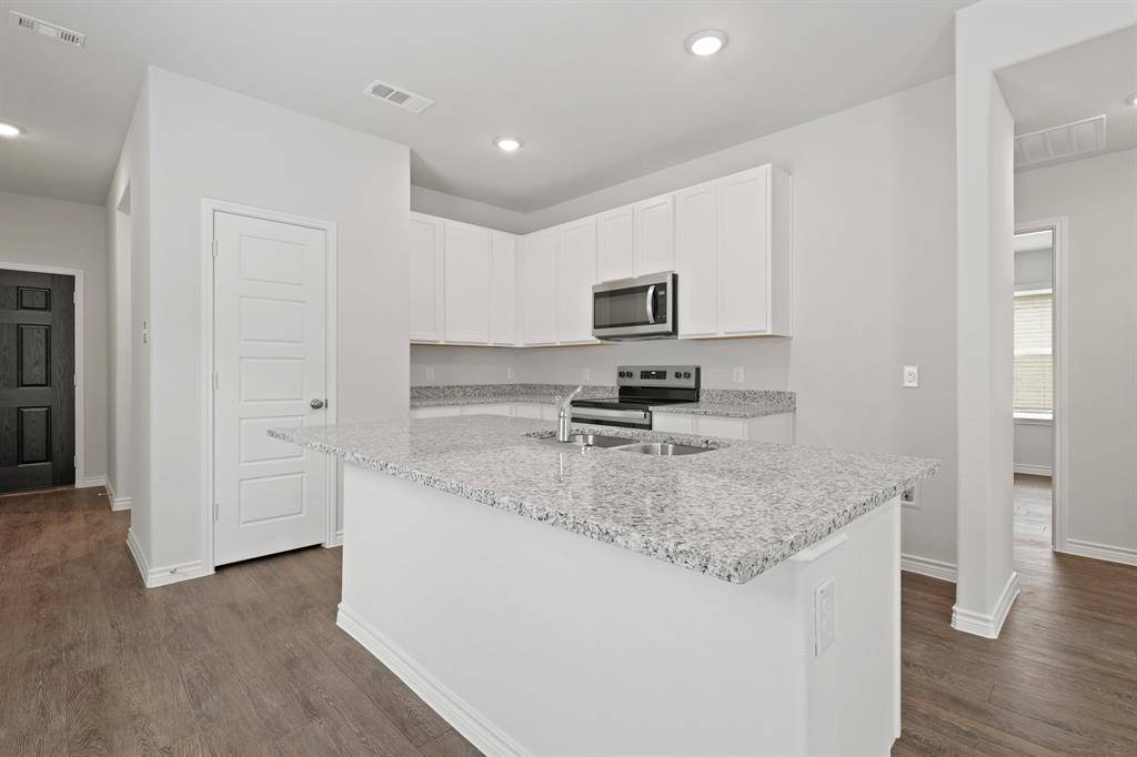 Ennis, TX 75119,1603 Romans Road