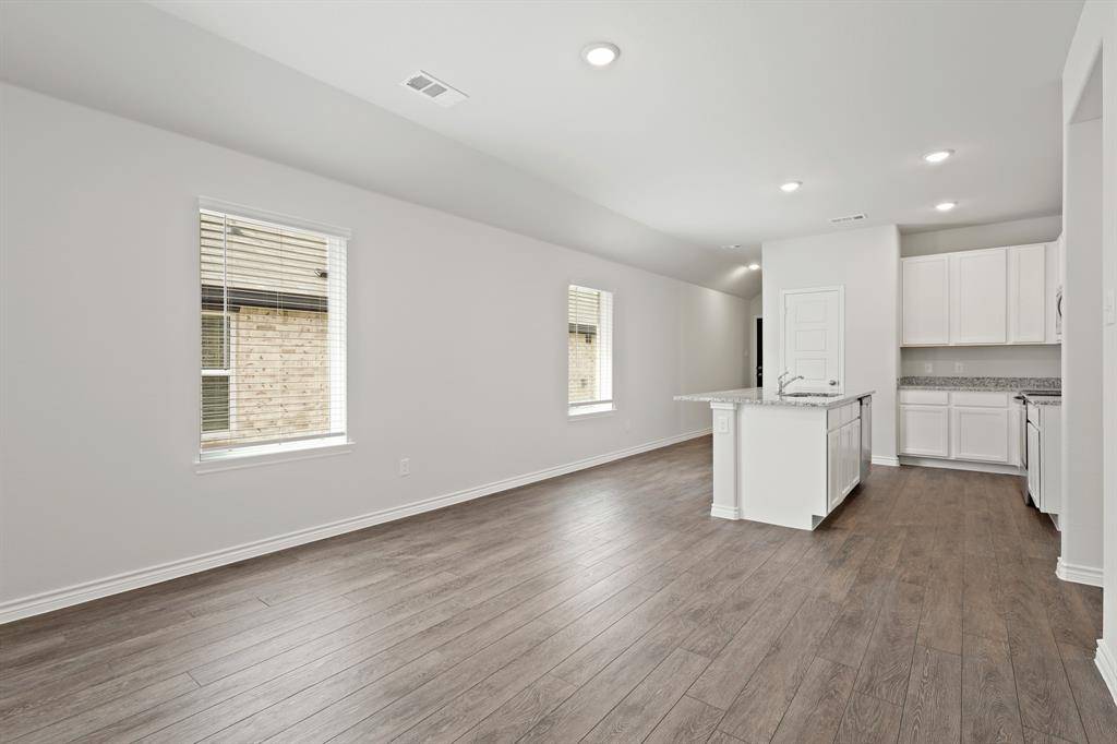 Ennis, TX 75119,1603 Romans Road