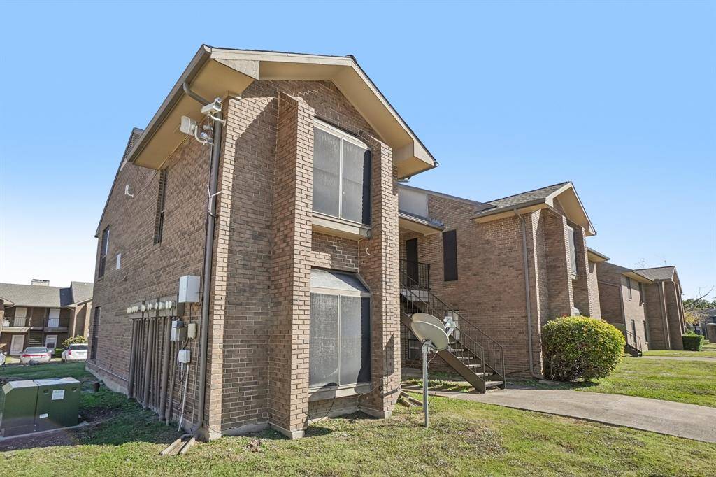 Garland, TX 75043,4540 Chaha Road #202