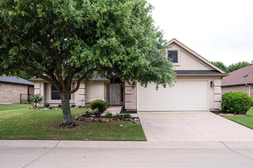 Denton, TX 76207,9628 Applewood Trail