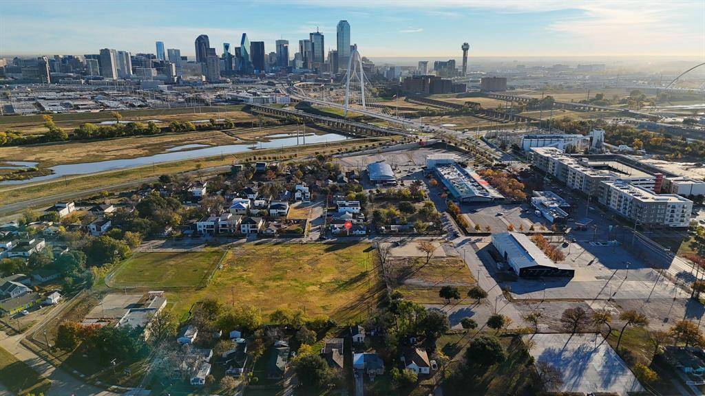 Dallas, TX 75212,3122 Herbert Street