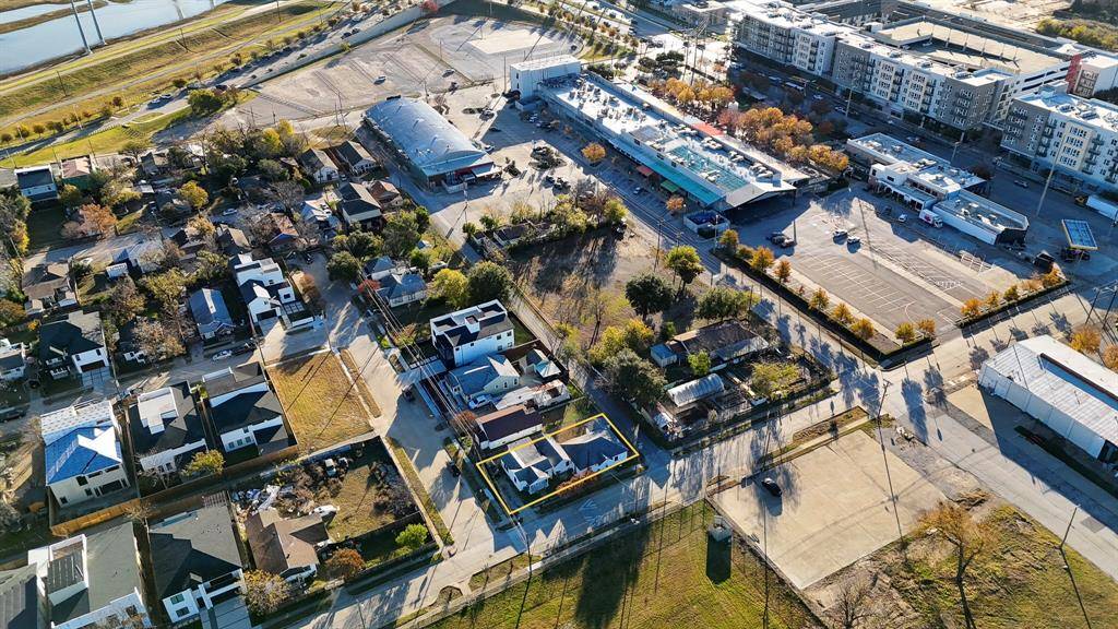 Dallas, TX 75212,3122 Herbert Street