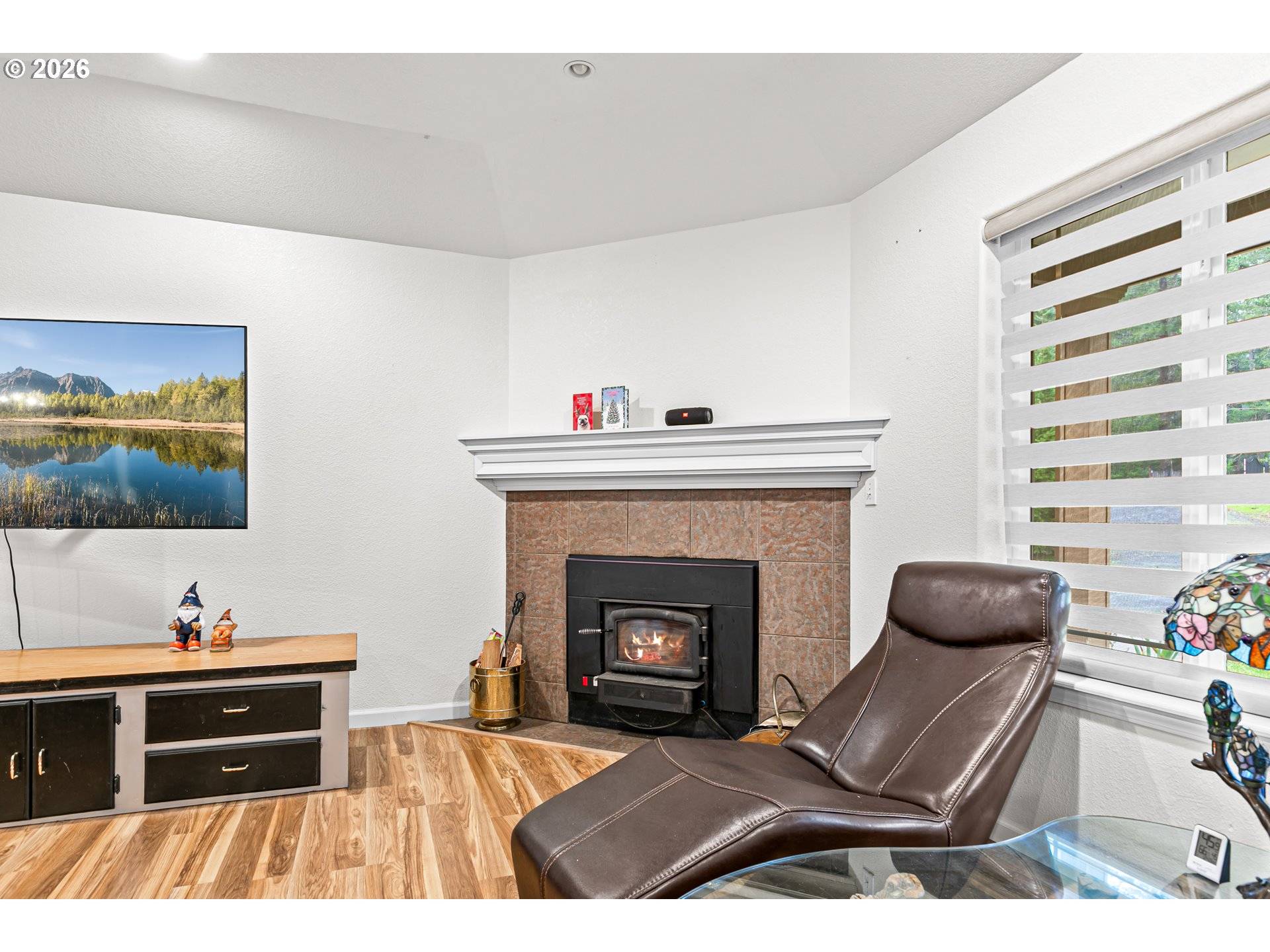 Cave Junction, OR 97523,419 IDLEWILD DR