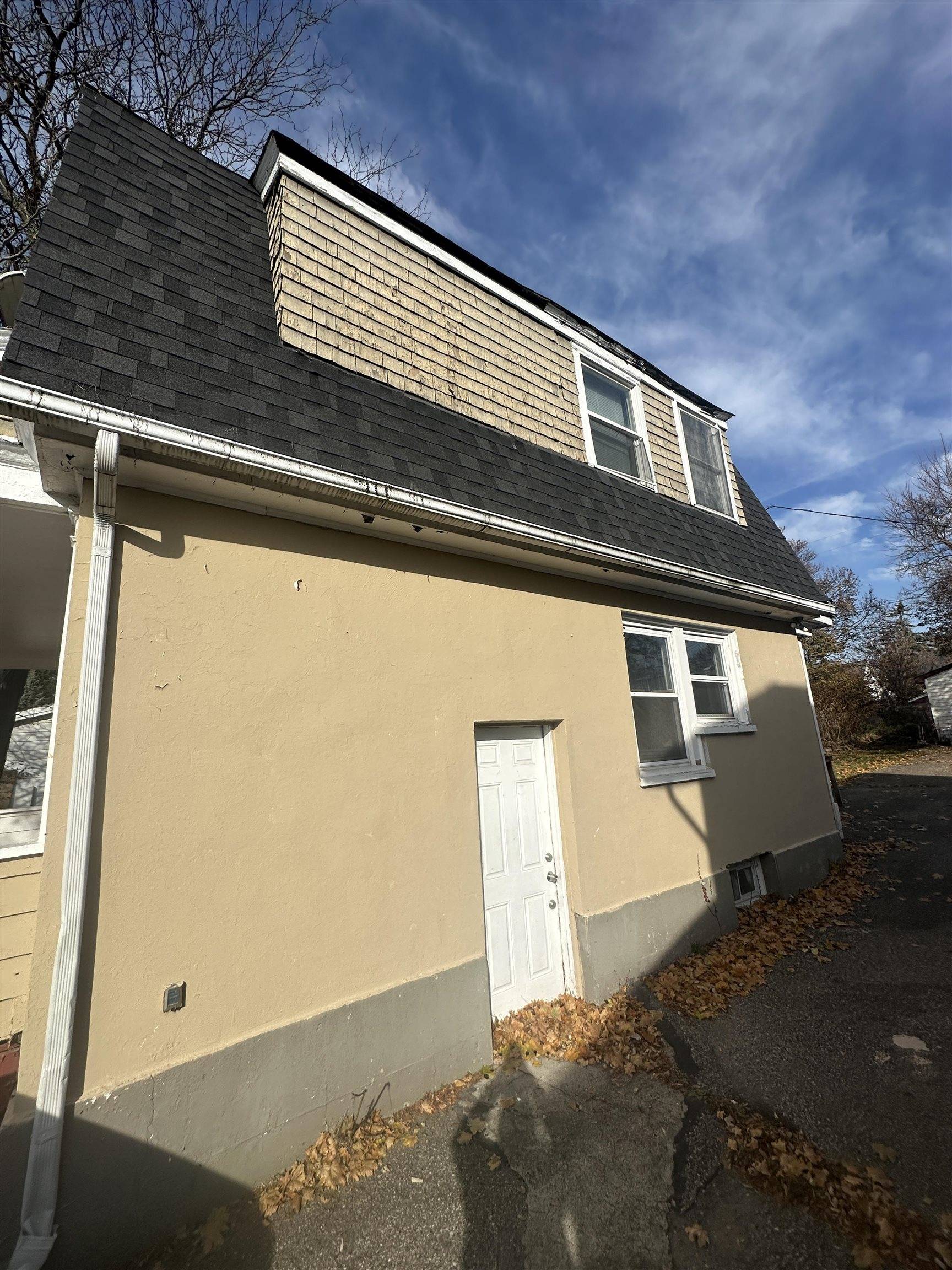 Flint, MI 48504,1900 Cadillac ST