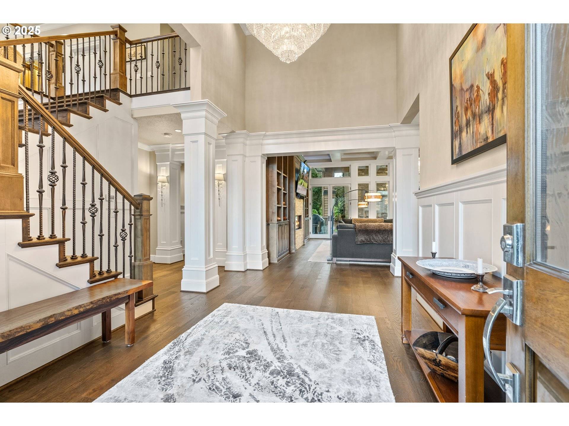 Lake Oswego, OR 97034,13710 KNAUS RD