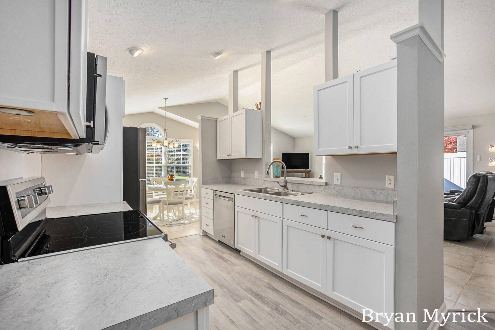 Holland, MI 49424,2933 Willow View WAY