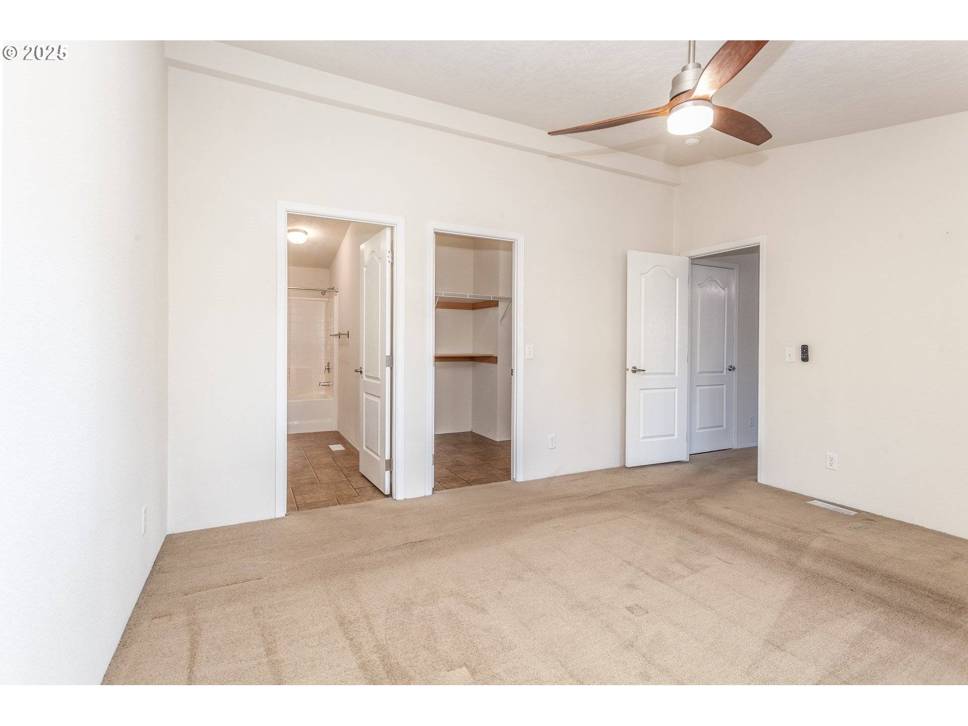 Portland, OR 97236,5200 SE 132ND AVE