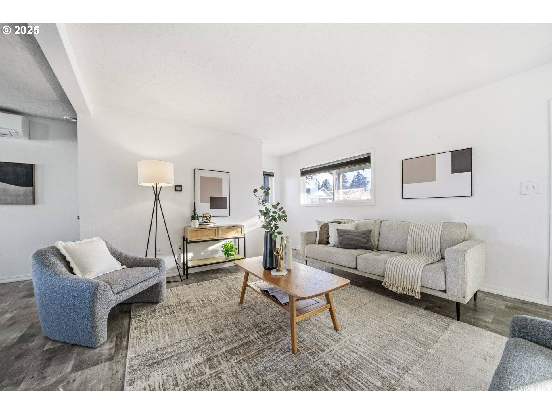 Oregon City, OR 97045,615 MOUNT HOOD ST