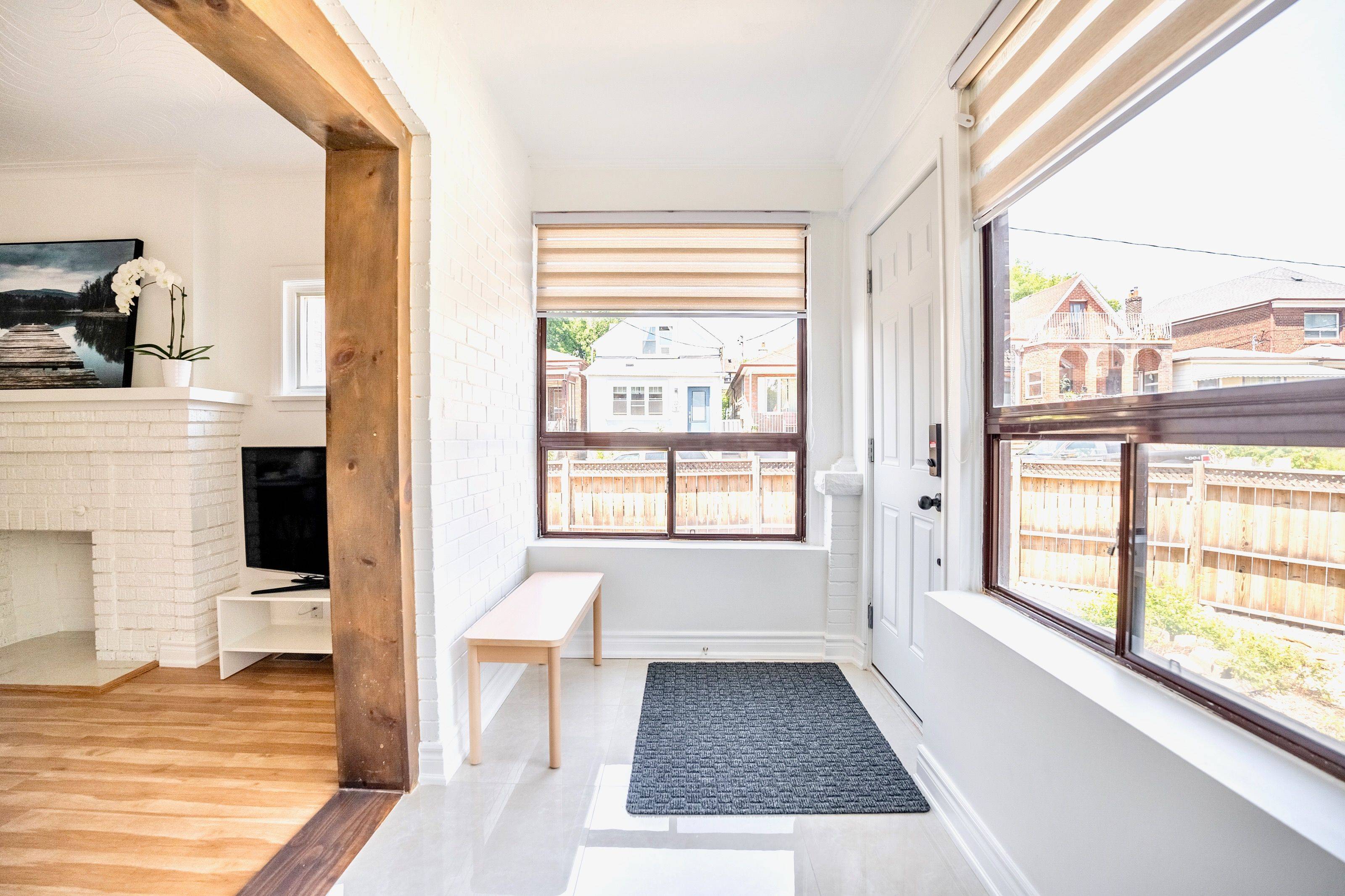 Toronto C03, ON M6E 3A7,56 Blandford ST