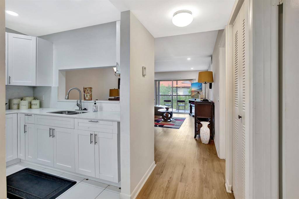 Pembroke Pines, FL 33027,1200 SW 124th Ter #404 O