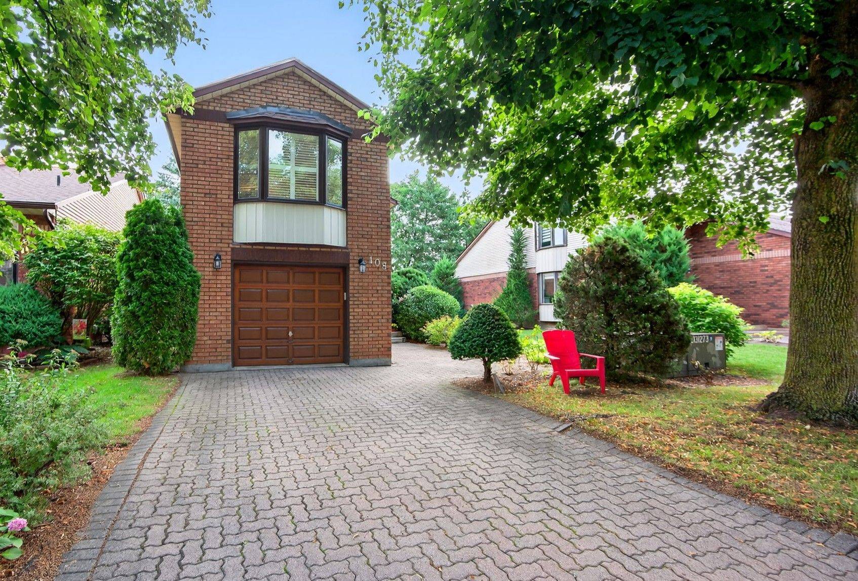 New Tecumseth, ON L9R 1R4,108 Green Briar RD