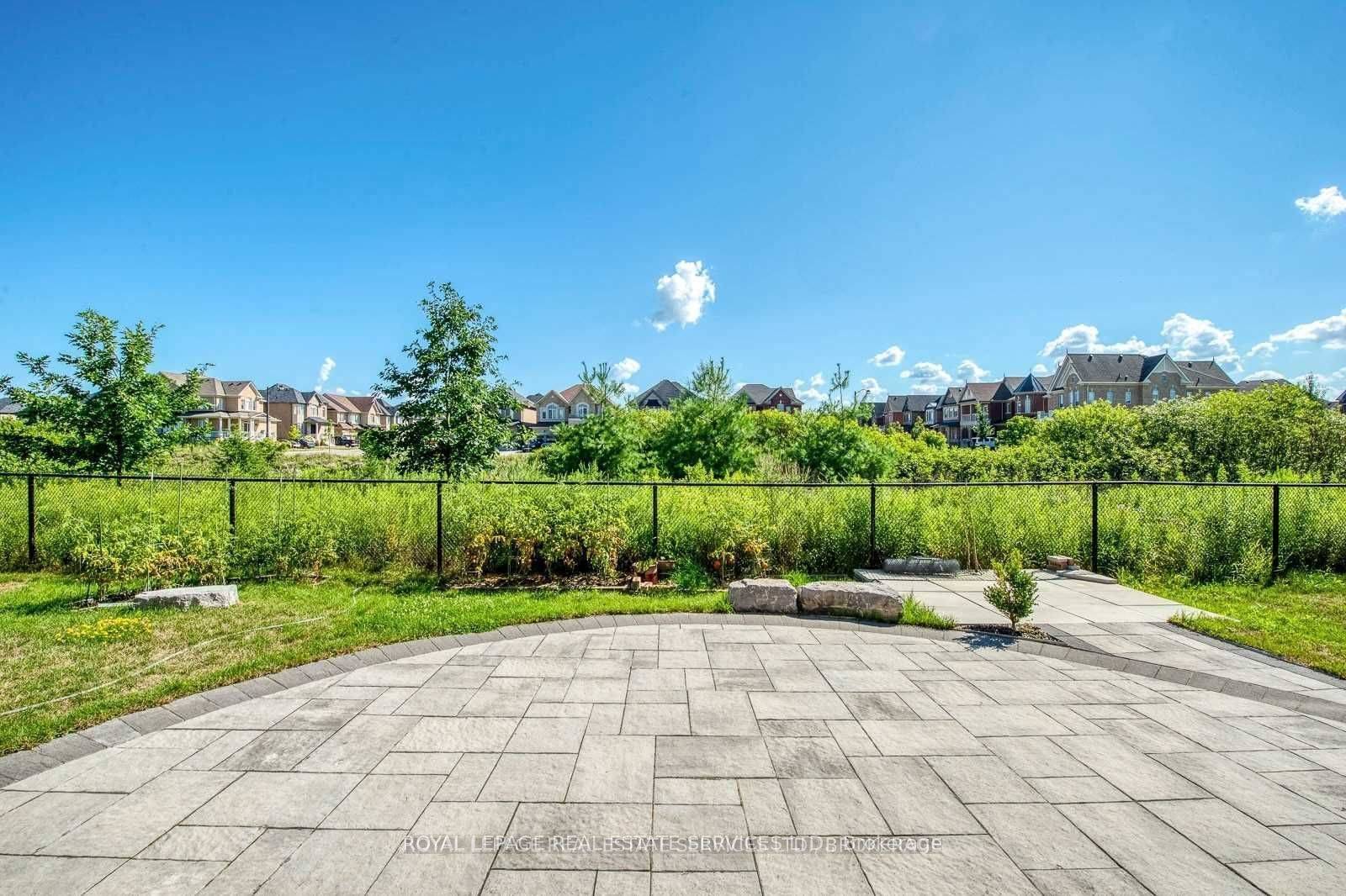 Vaughan, ON L4H 3Z1,69 Card Lumber CRES