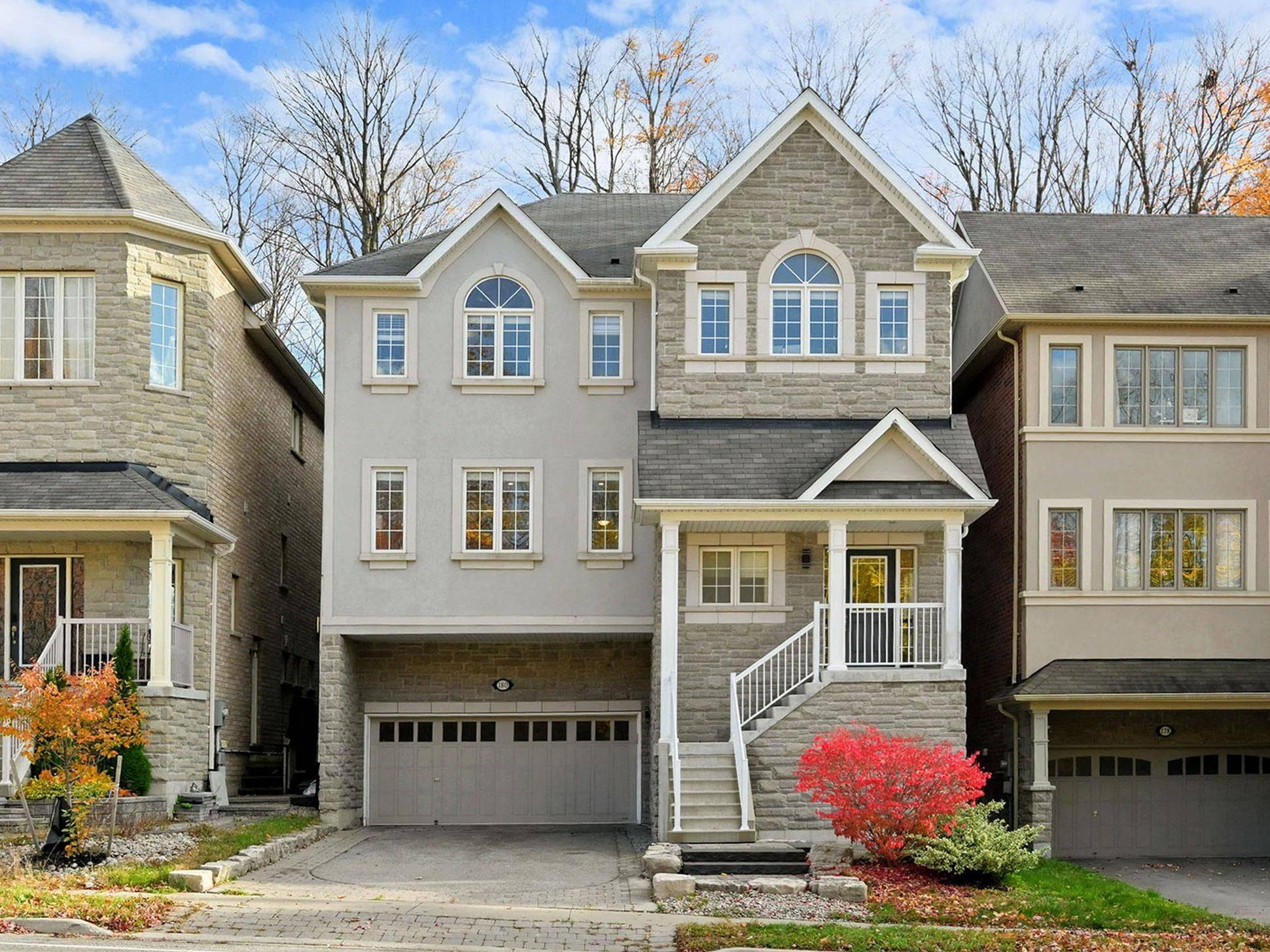 Newmarket, ON L3X 3J4,180 Woodspring AVE