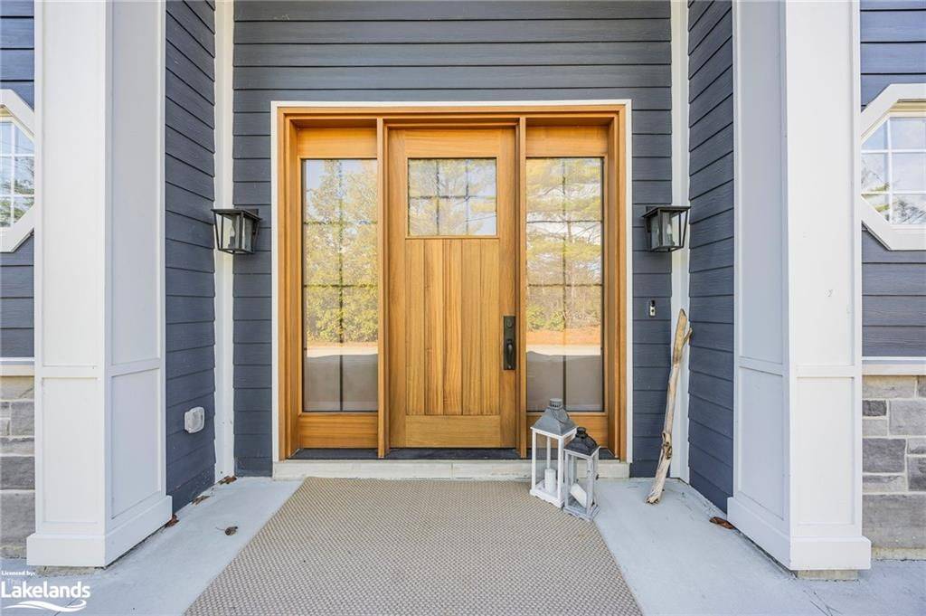 Wasaga Beach, ON L9Z 2P4,395 EASTDALE DR