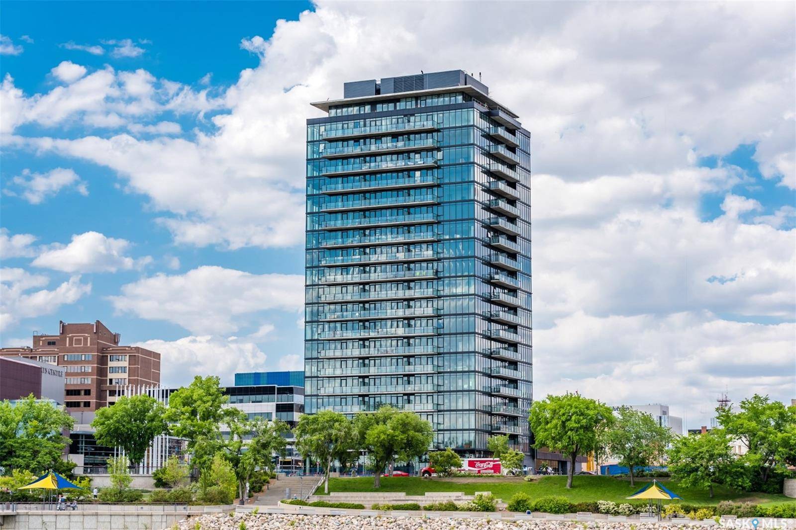 Saskatoon, SK S7K 4H5,490 2nd AVENUE S #508