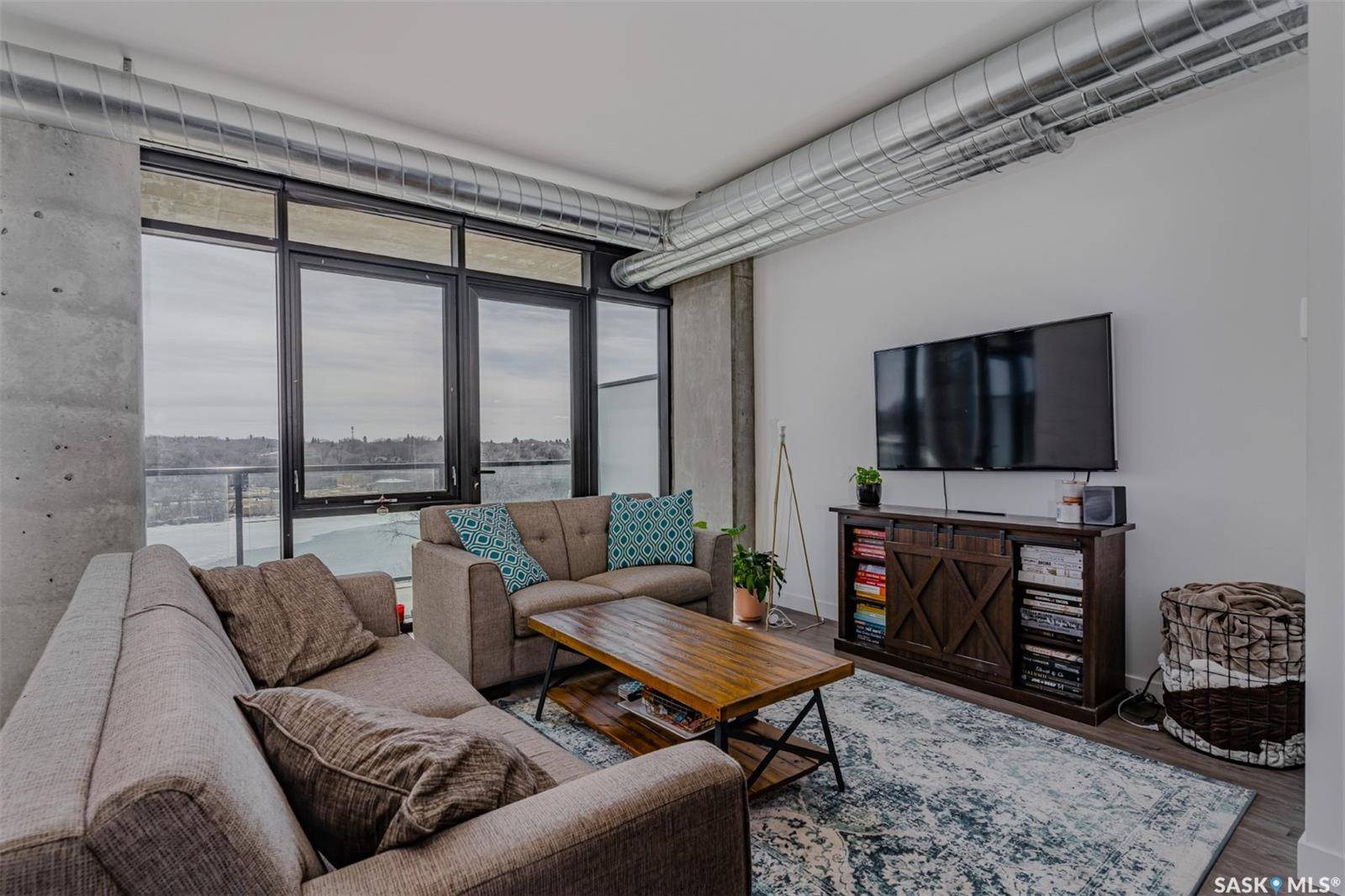 Saskatoon, SK S7K 4H5,490 2nd AVENUE S #508