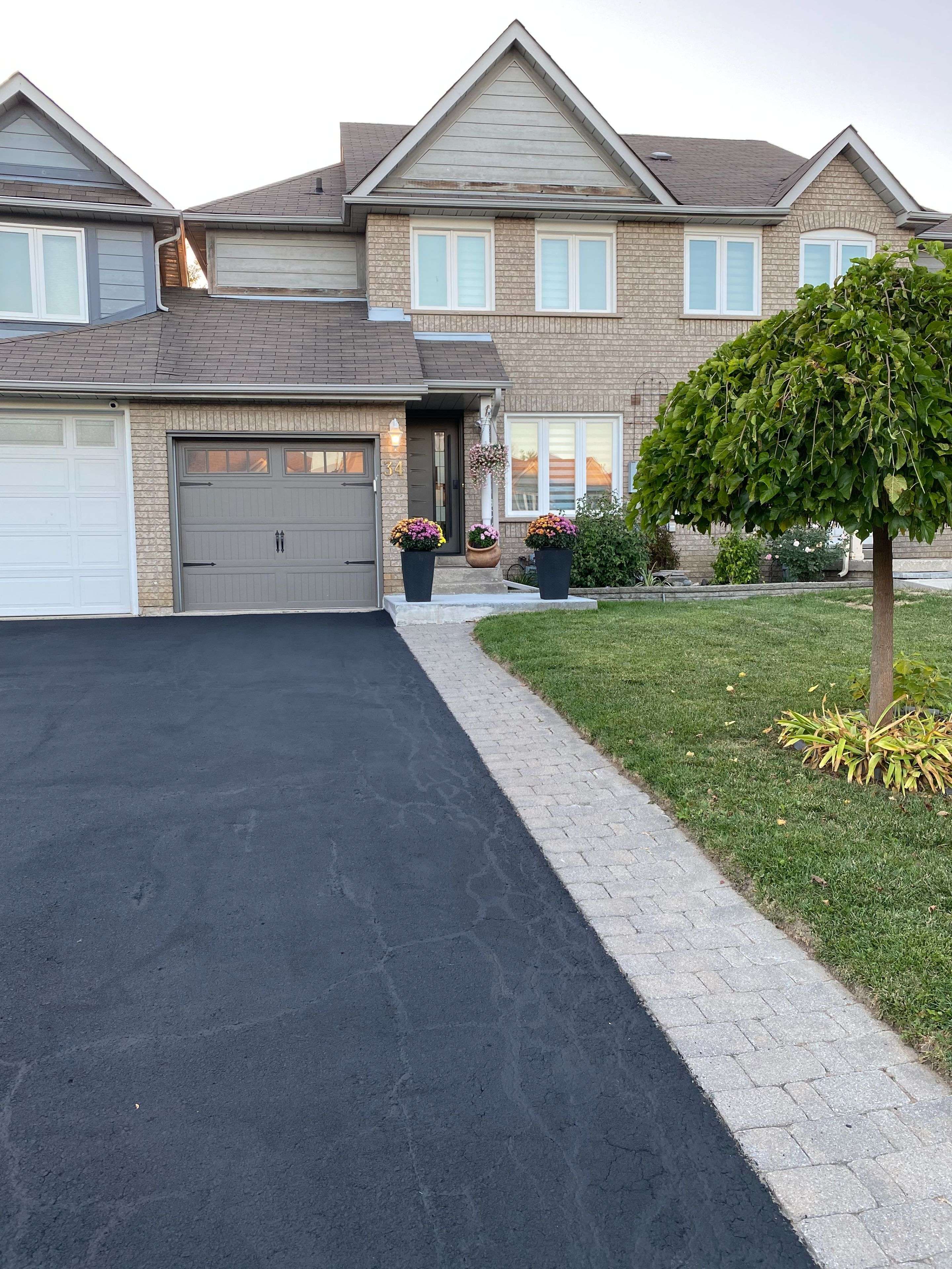 Caledon, ON L7C 1B2,34 Gardenia WAY