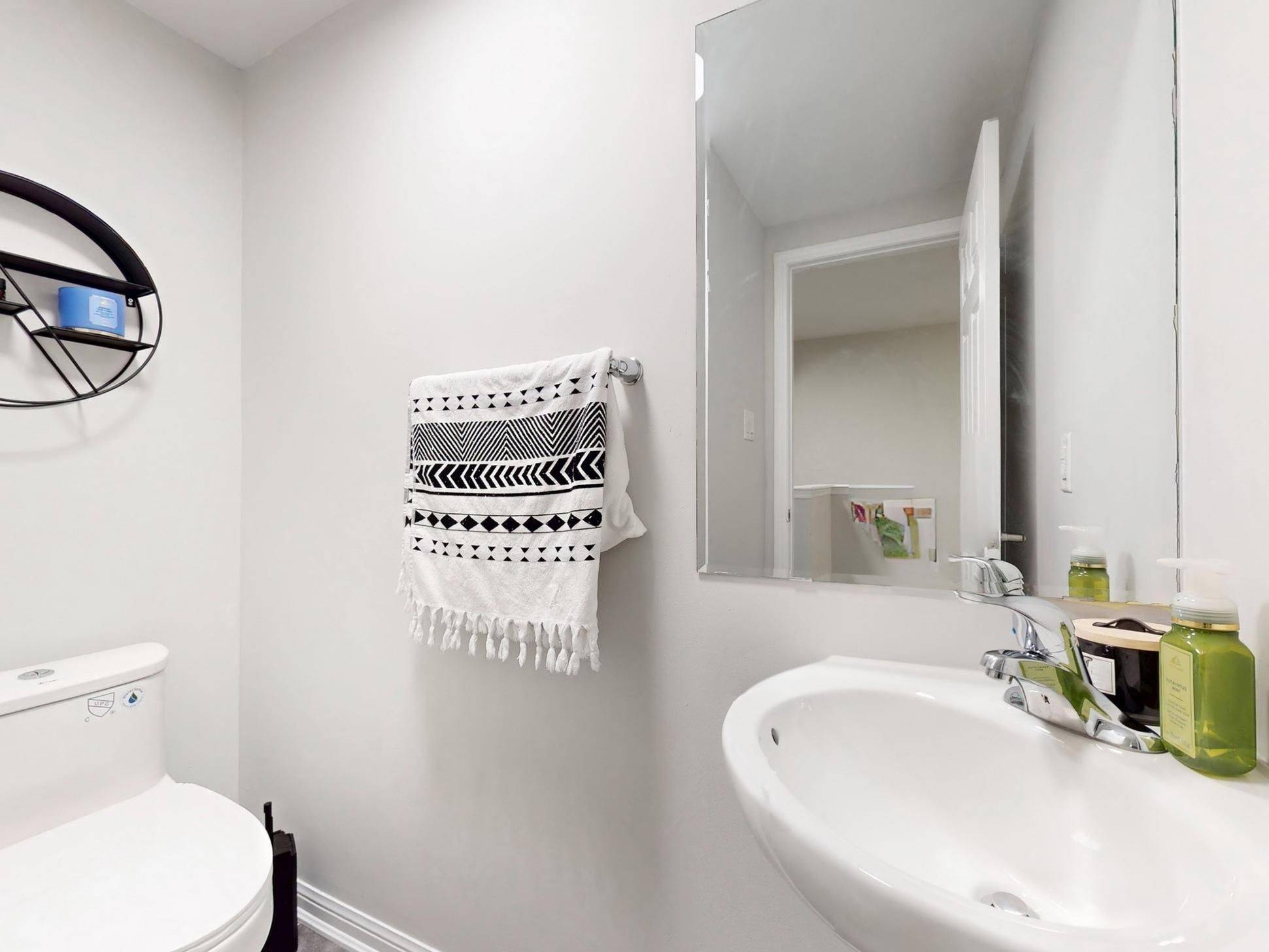 Milton, ON L9T 8L6,6020 DERRY RD #68