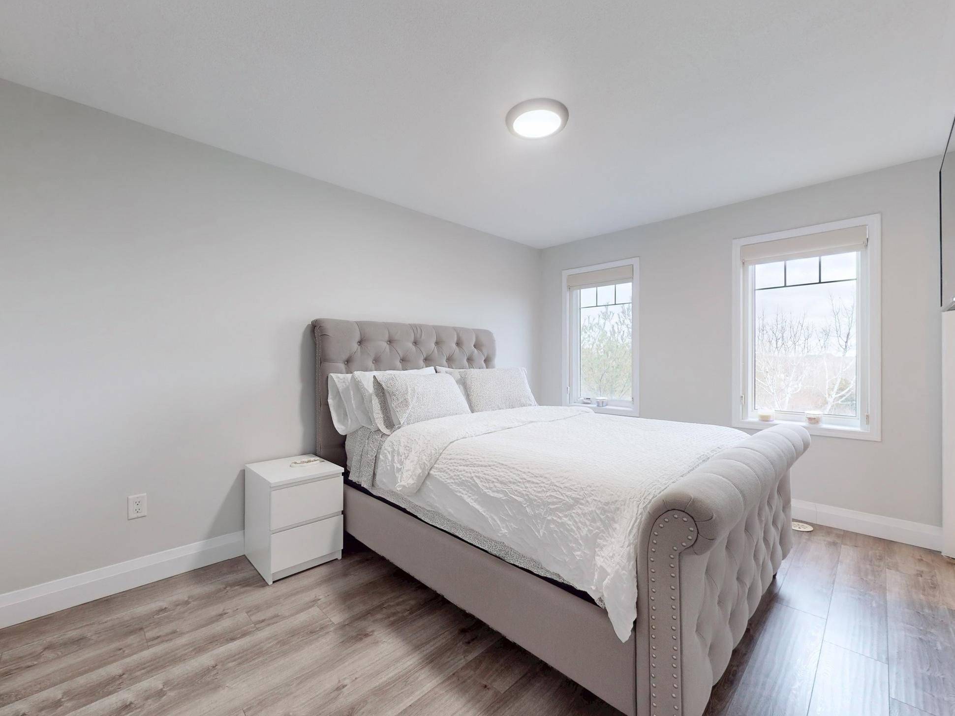 Milton, ON L9T 8L6,6020 DERRY RD #68