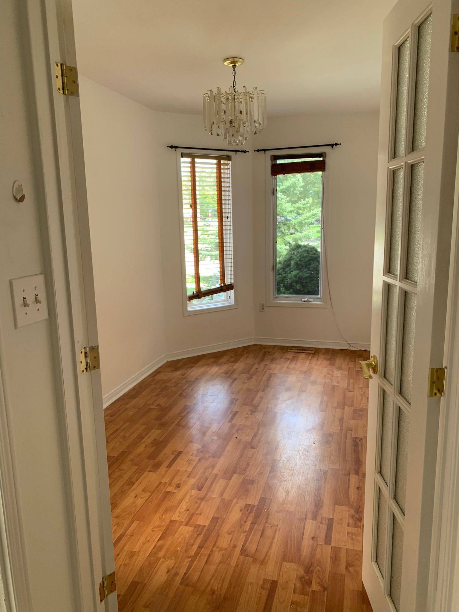 Mississauga, ON L5N 7N7,3389 Wild Cherry LN