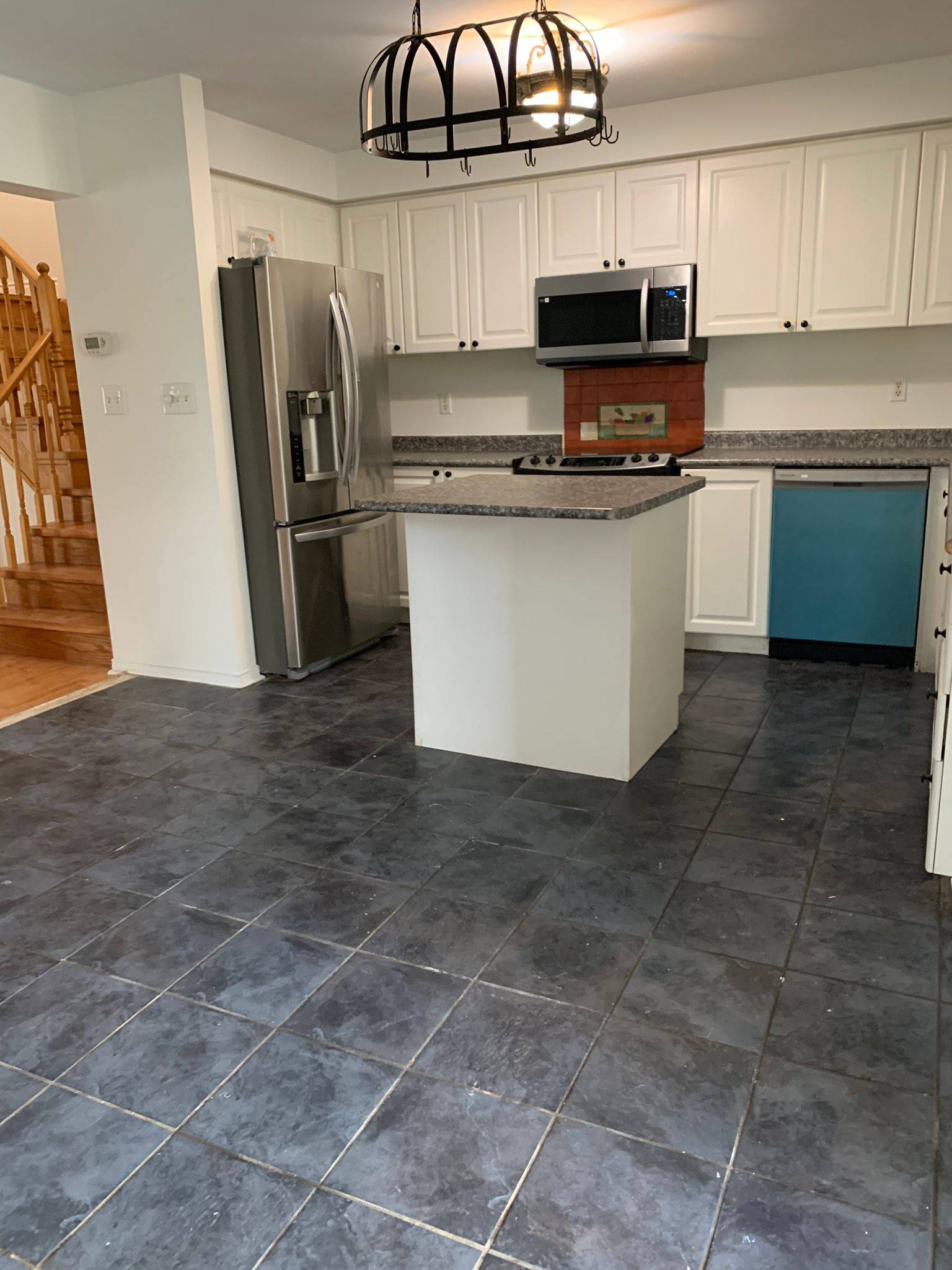 Mississauga, ON L5N 7N7,3389 Wild Cherry LN