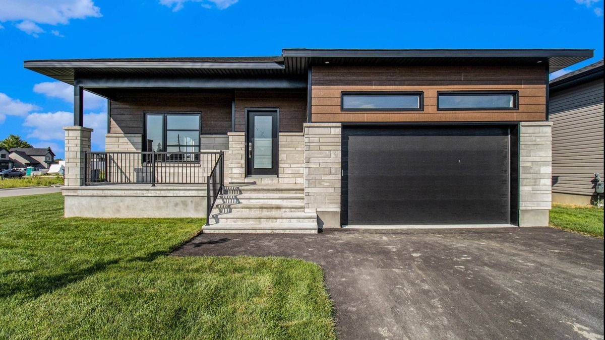 The Nation, ON K0A 2M0,937 Katia ST