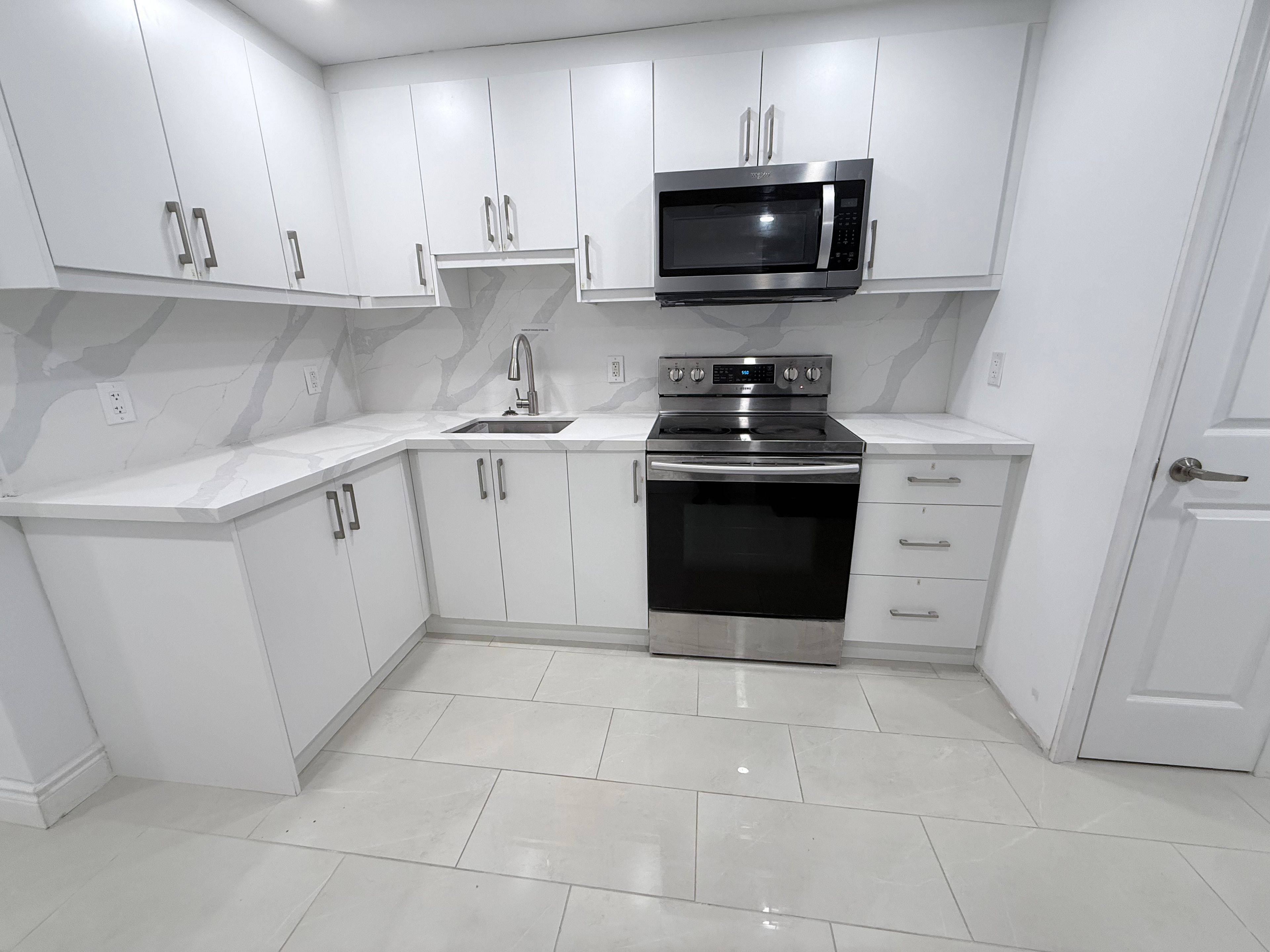 Waterloo, ON N2K 4N2,735 Grand Banks DR