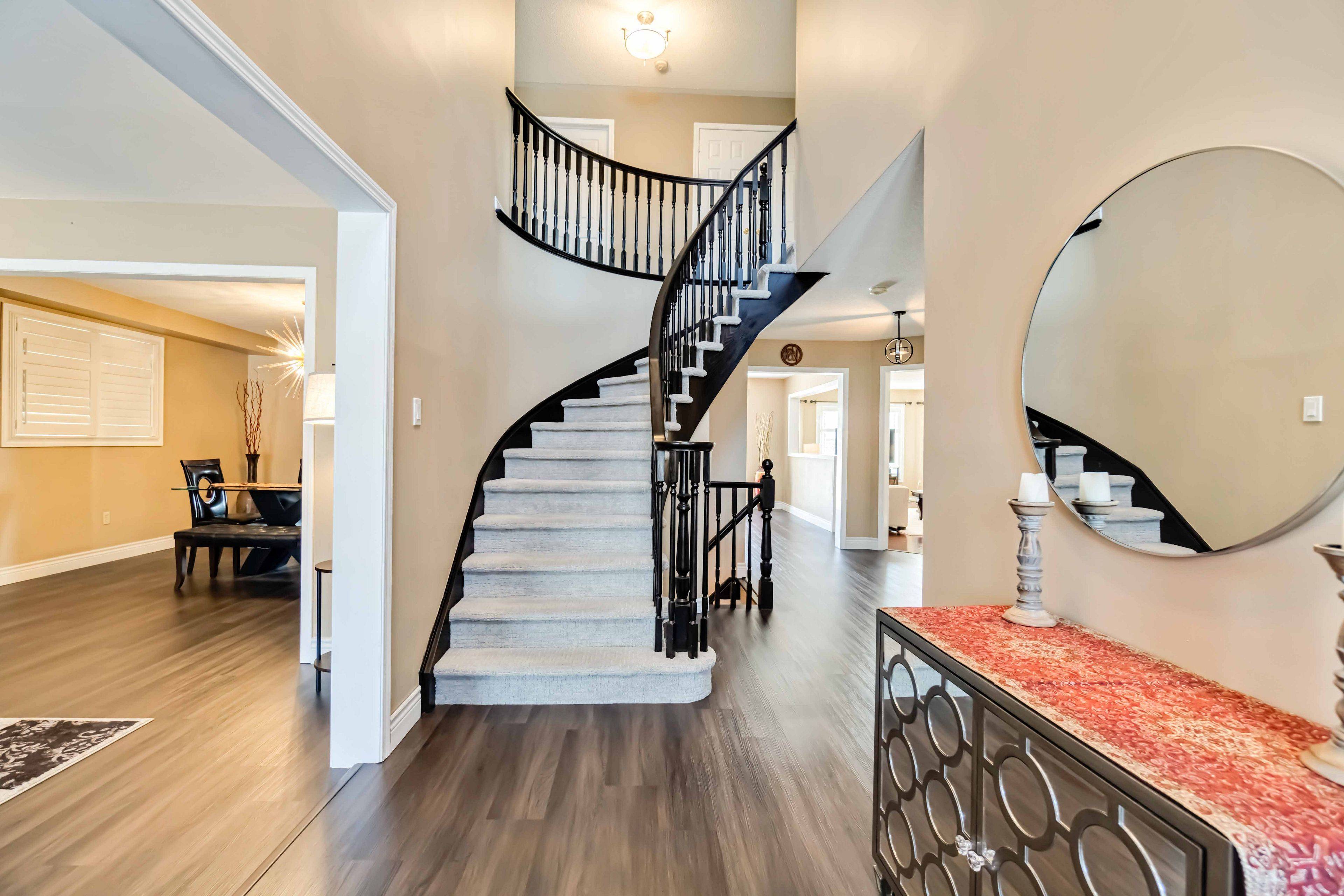 Cambridge, ON N1T 1X2,52 Canning CRES