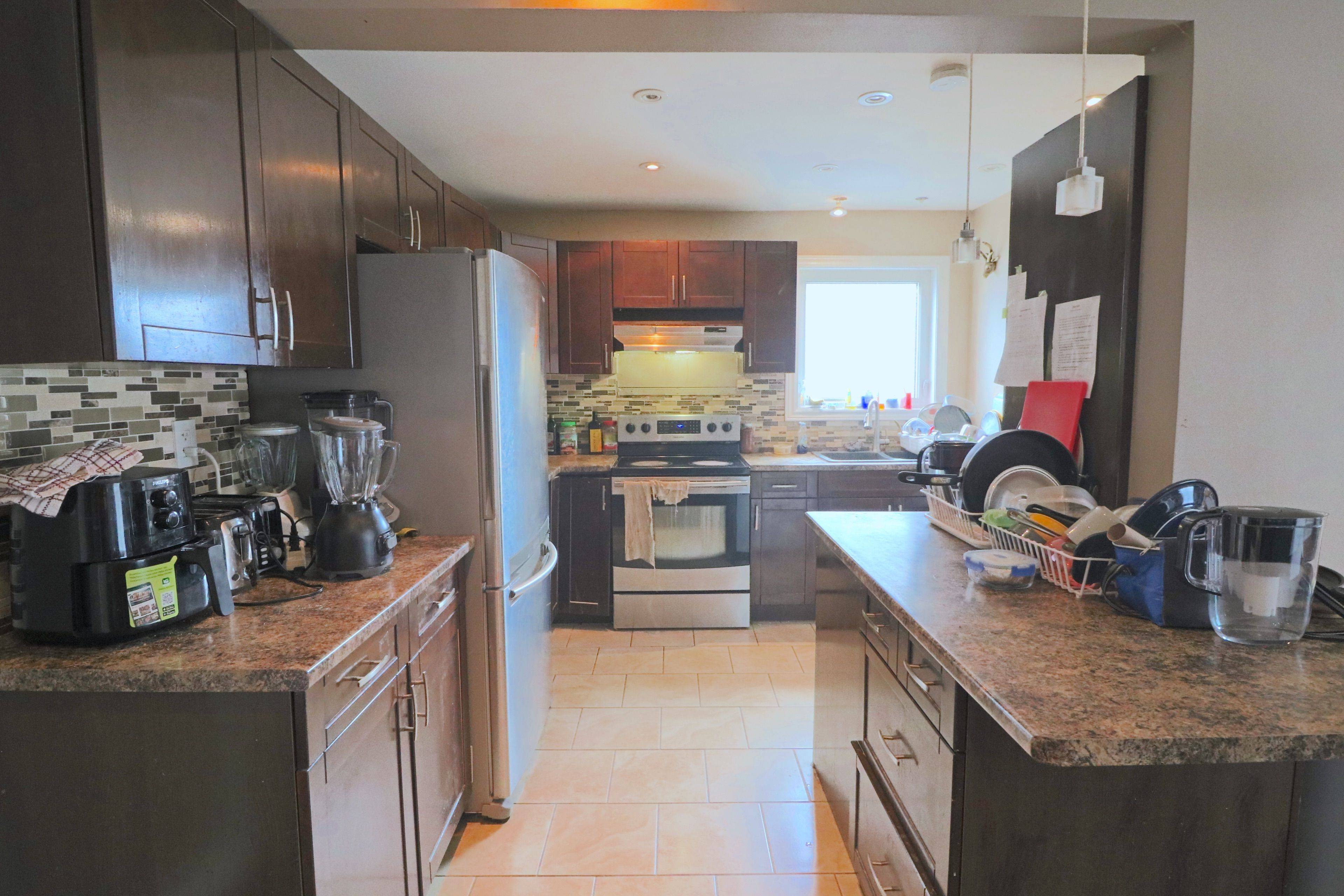 Niagara Falls, ON L2E 4Y2,4664 Homewood AVE