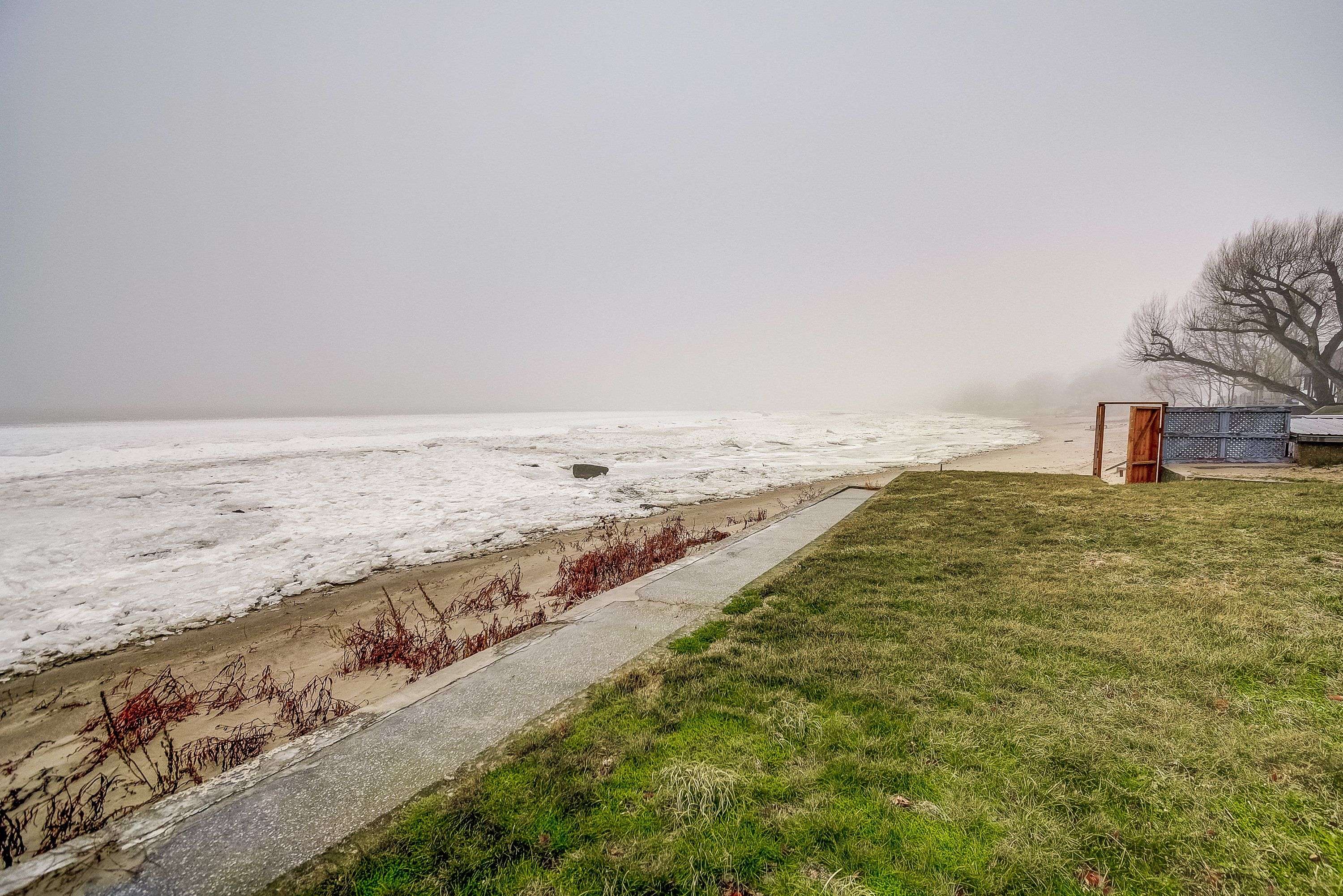 Haldimand, ON N0A 1P0,906 Lakeshore RD