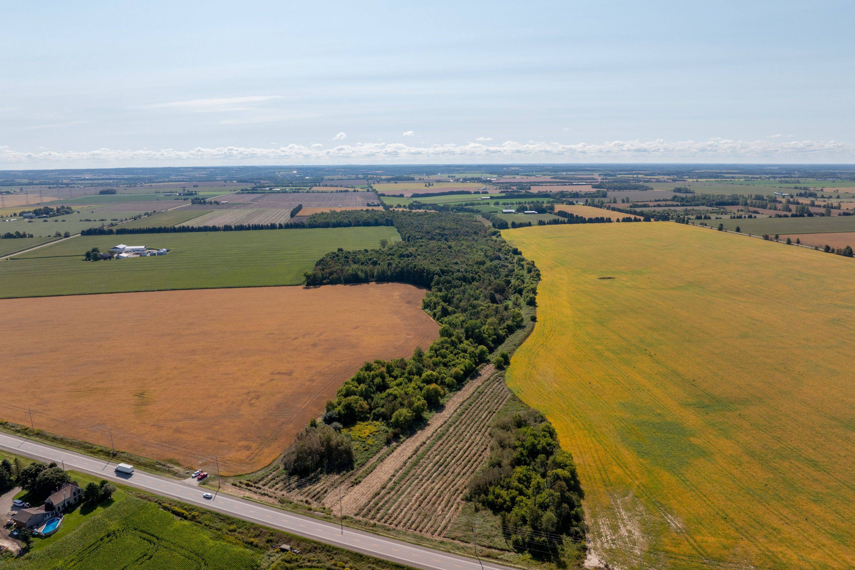 East Garafraxa, ON L9W 7A9,201340 Dufferin Road 109 RD