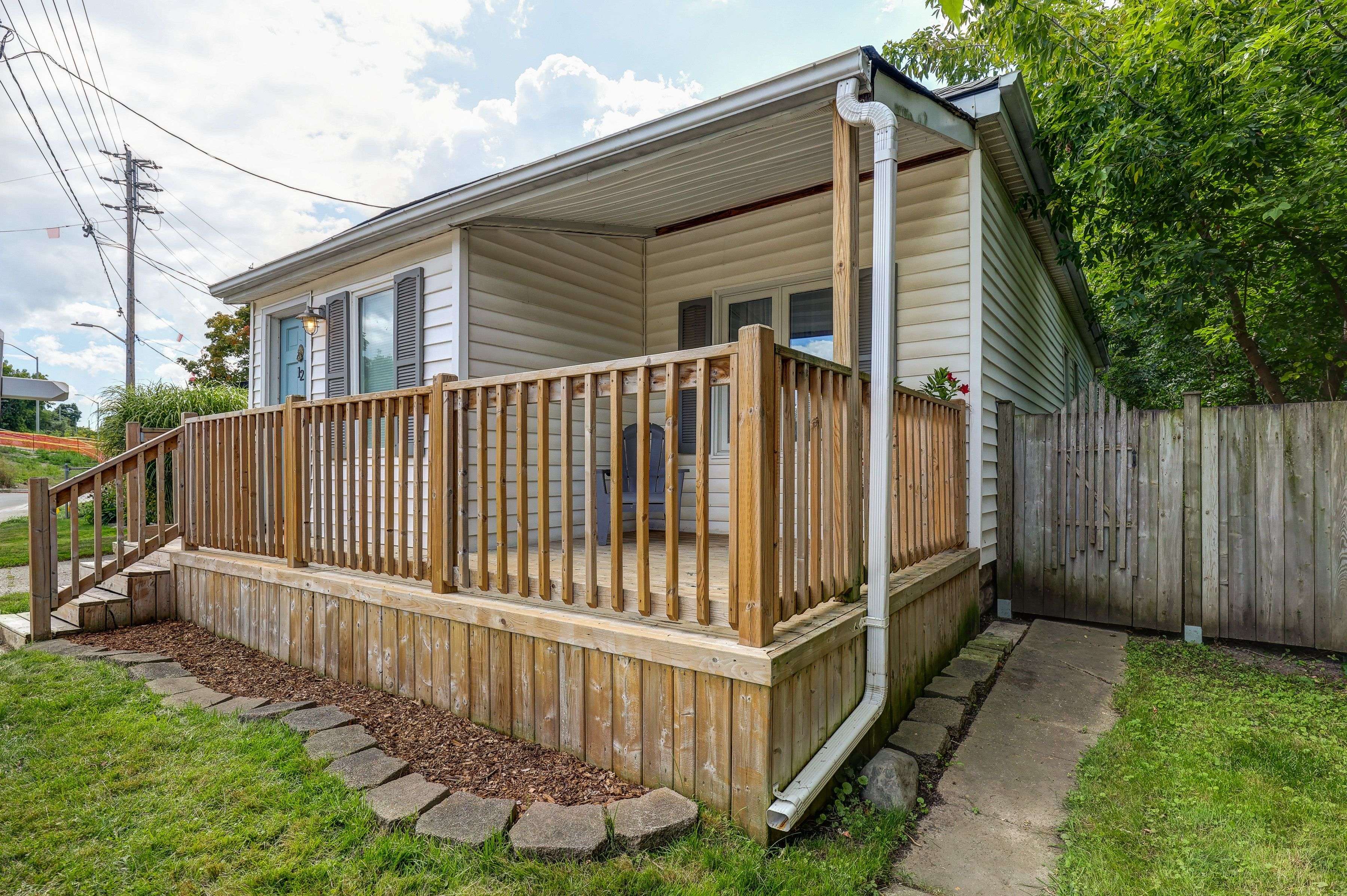 London North, ON N6H 1A2,12 Cavendish CRES