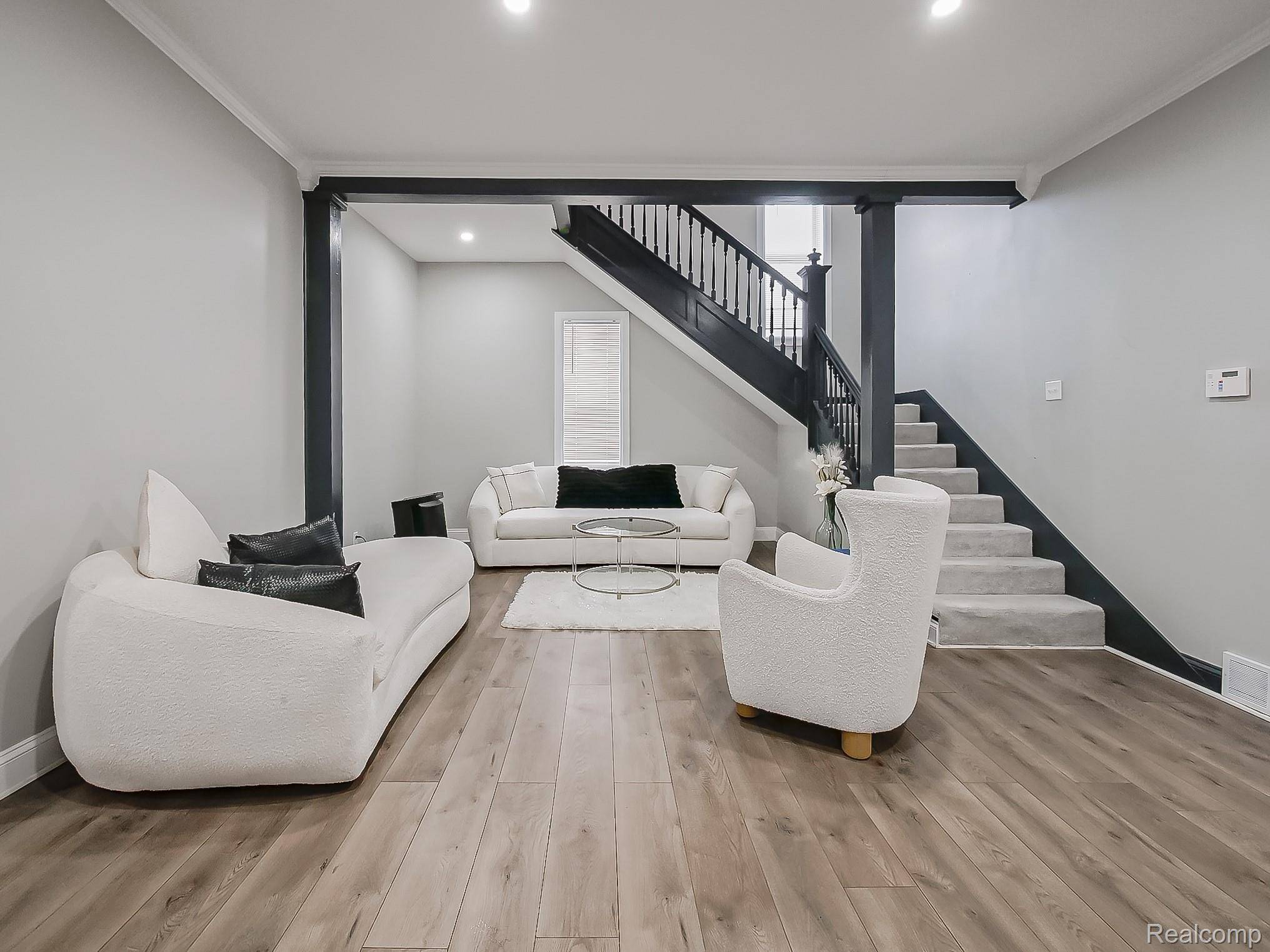 Detroit, MI 48202,420 Mount Vernon ST