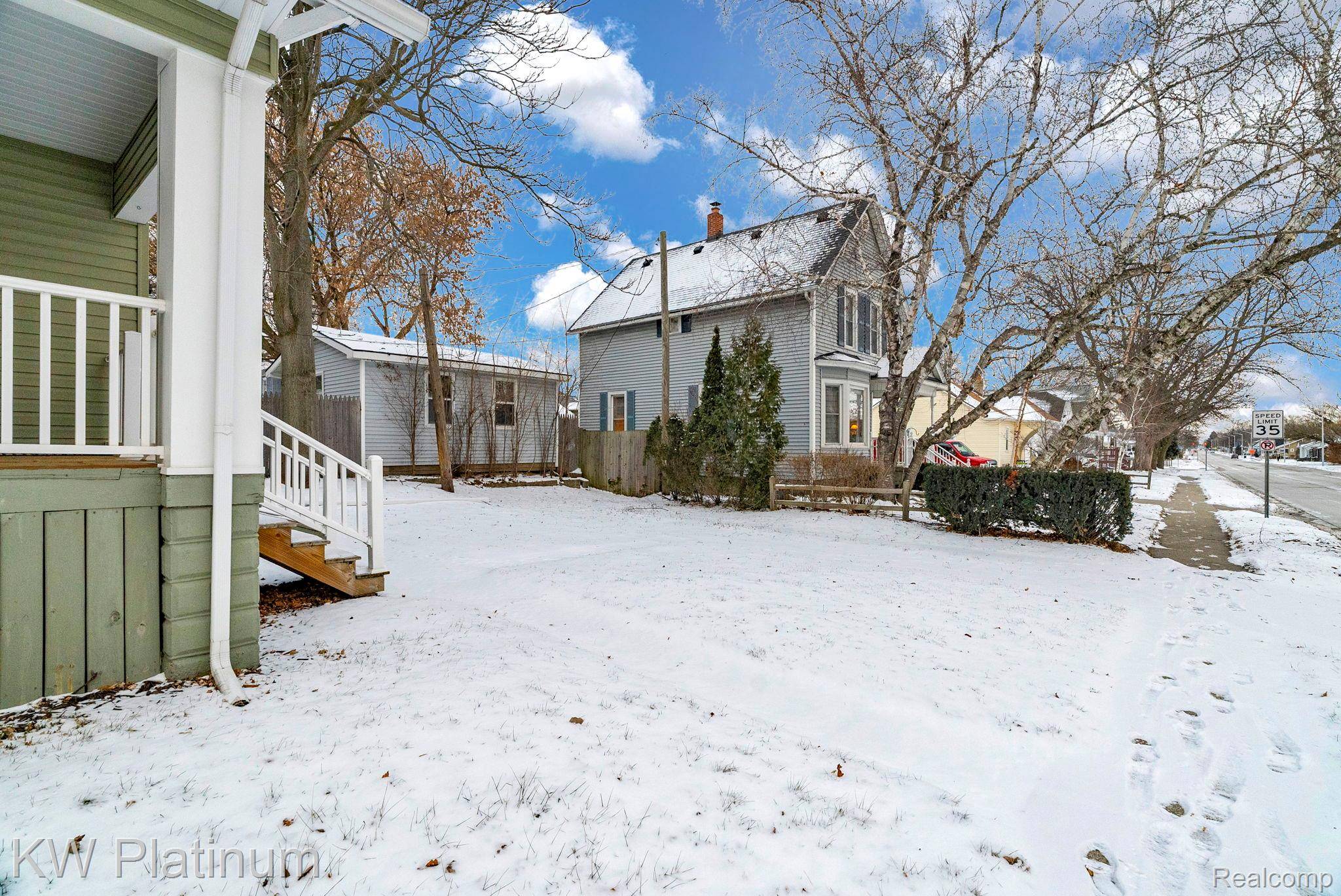 Port Huron, MI 48060,1624 15th ST