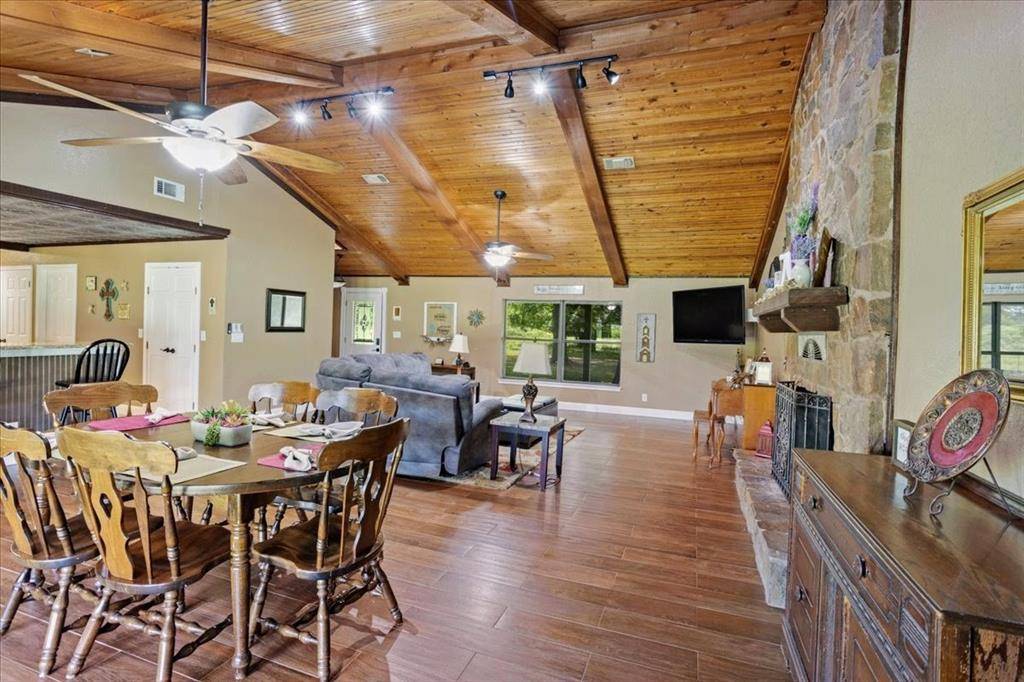 Savoy, TX 75479,1578 County Road 1240