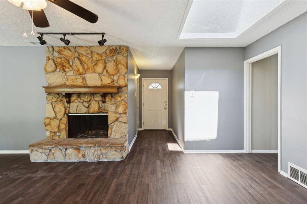 Garland, TX 75041,2124 Stonehenge Drive