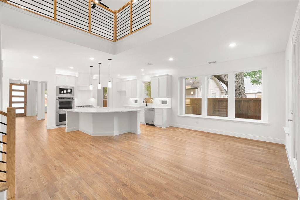 Fort Worth, TX 76107,848 Northwood Road