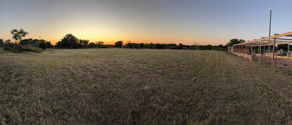 Trinidad, TX 75163,0 FM 1667