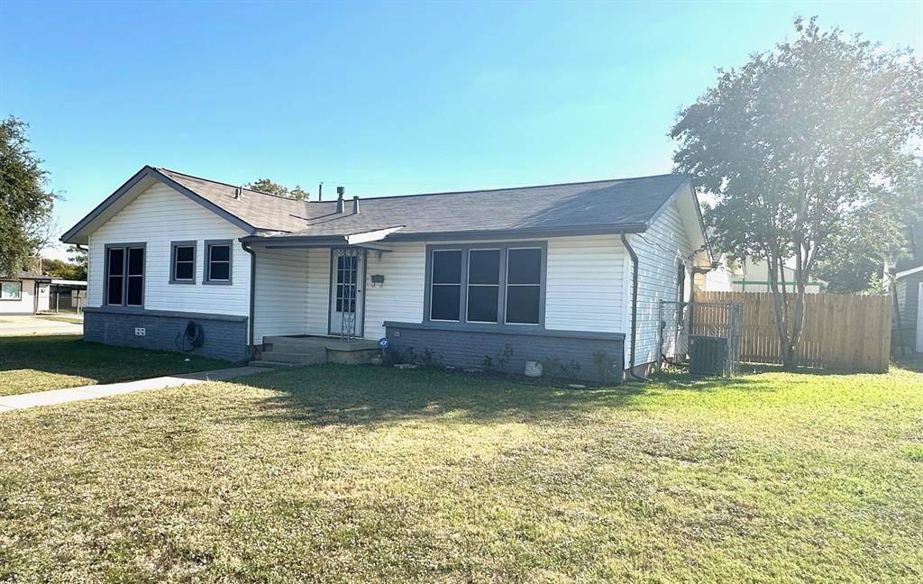 Haltom City, TX 76117,5332 Nadine Drive