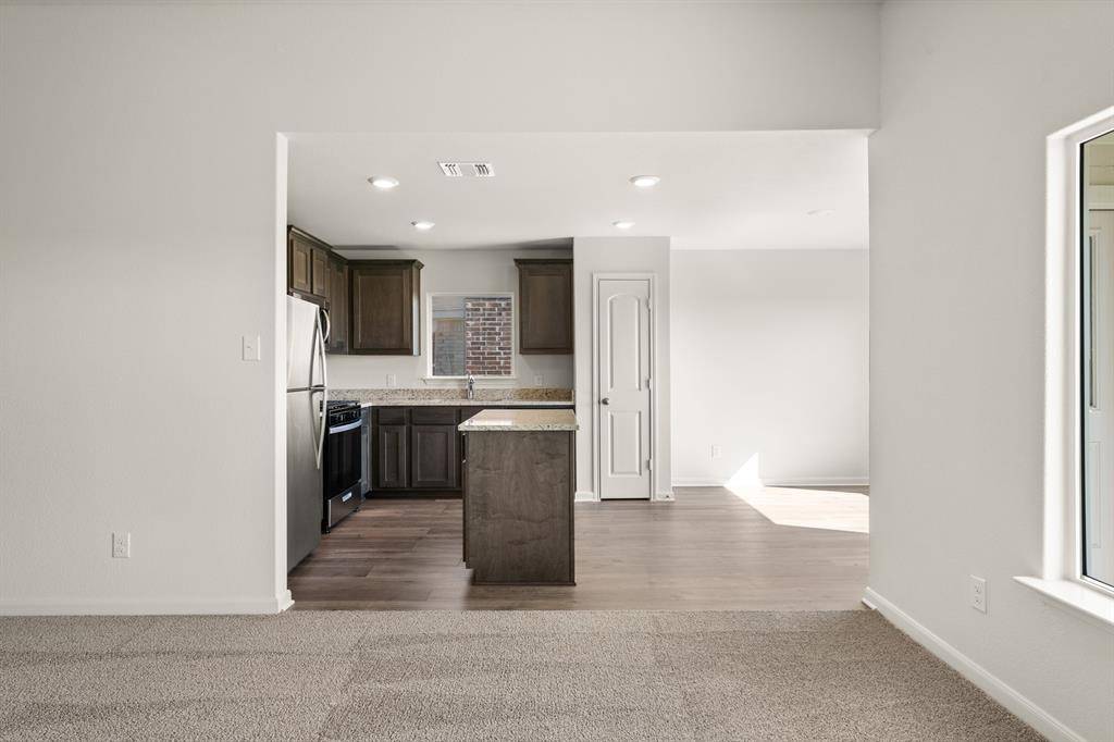 Cresson, TX 76035,13429 Gitty Up Circle