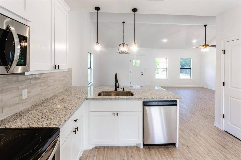 Granbury, TX 76049,3618 Montego Boulevard