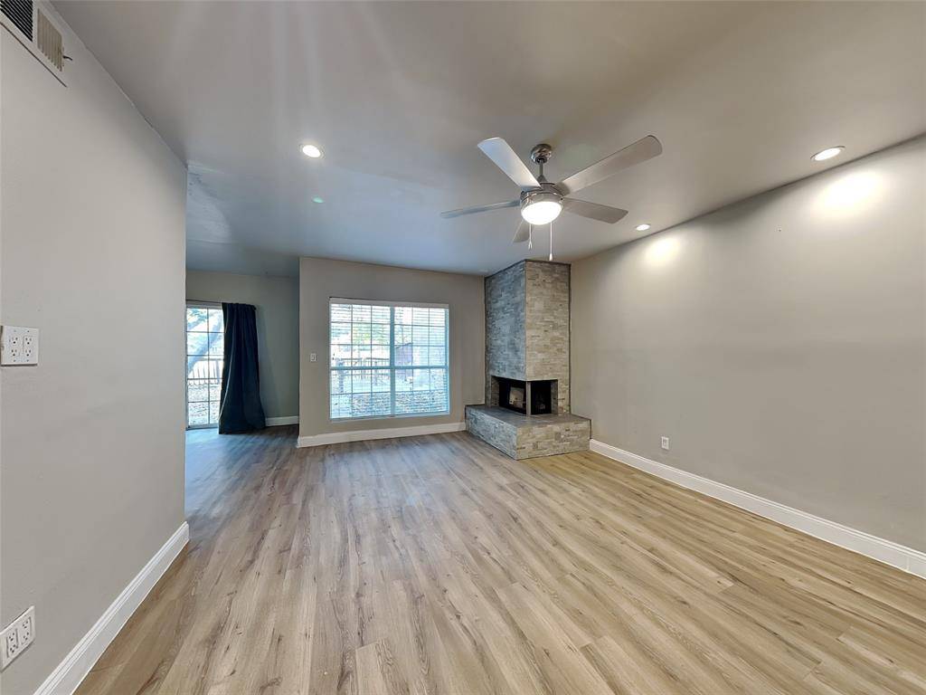 Carrollton, TX 75006,2986 Buttonwood Drive