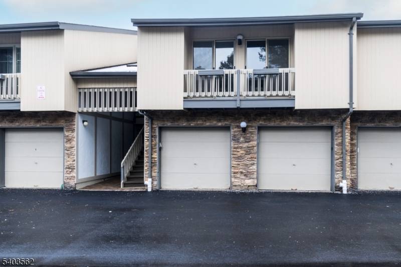 West Orange Twp., NJ 07052,43 Colton Cir