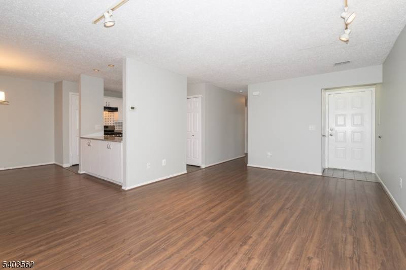 West Orange Twp., NJ 07052,43 Colton Cir