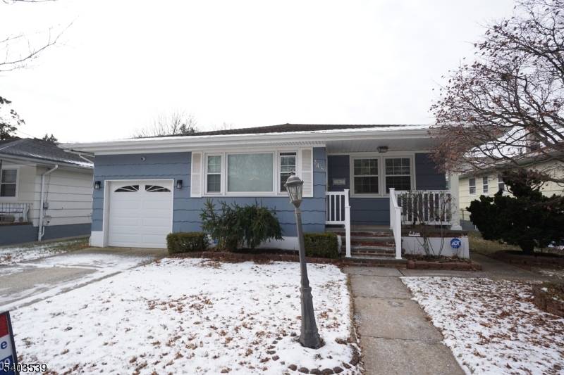 Rahway City, NJ 07065,348 W Emerson Ave